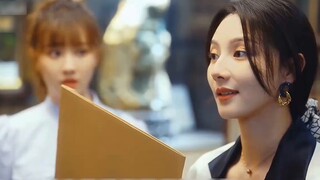 Hãy cẩn thận với hỏa hoạn, trộm cắp và bạn thân. Cô ấy muốn bạn sống tốt nhưng không muốn bạn sống t