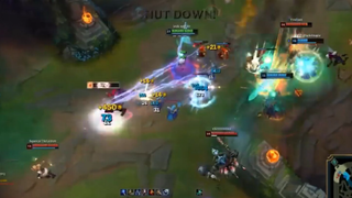 Choáng váng với những pha ulti cực đau #lienminh #gameonline