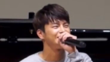 [Seo In Guk] Apakah sang kakak akan menerima orang yang lebih muda yang 13 tahun lebih muda darinya?