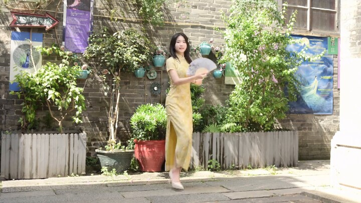 นี่มันสาวของใครวะ? ชวนคุณมาใช้เวลาร่วมกับพระจันทร์และดอกไม้~【โอรีโอ】