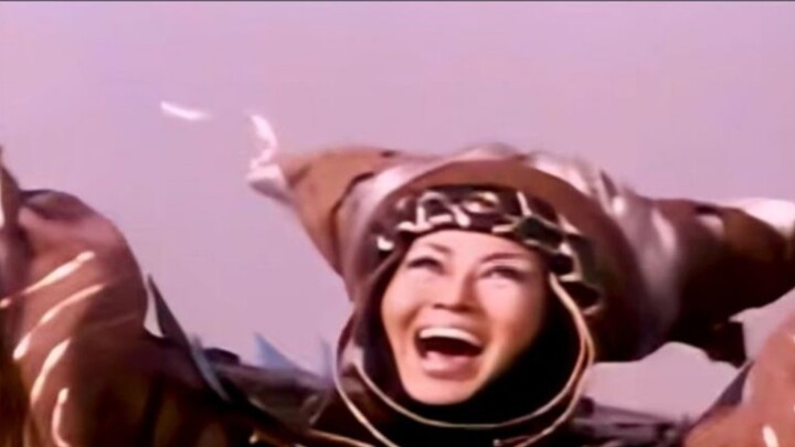 [Hilarious review of the American version of Power Rangers 1] Xiaoqing's gangster and Amei's high sc