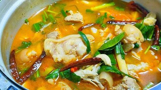 ต้มยำขาหมู Tom Yum Pork Leg | น้ำพริกเผาหอมเข้มข้น เมนูอาหารไทยง่ายๆ | สไตล์สาวโรงงาน อร่อยมากค่ะ