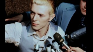 Wajah asli Kira Yoshikage, wawancara perdana David Bowie setelah bebas