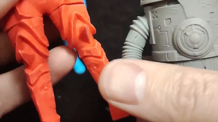 Ultraman eraser can actually be painted