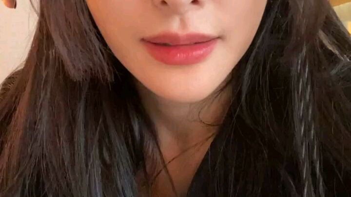 KARA Gyuri IG Live 221229