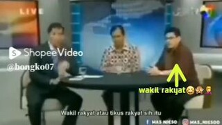 mau ketawa takut dosa