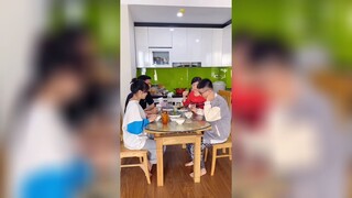 Đi du học nươc ngoài về và bắn tiếng anh như gió
