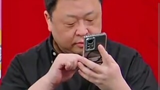 罗永浩玩小米手机