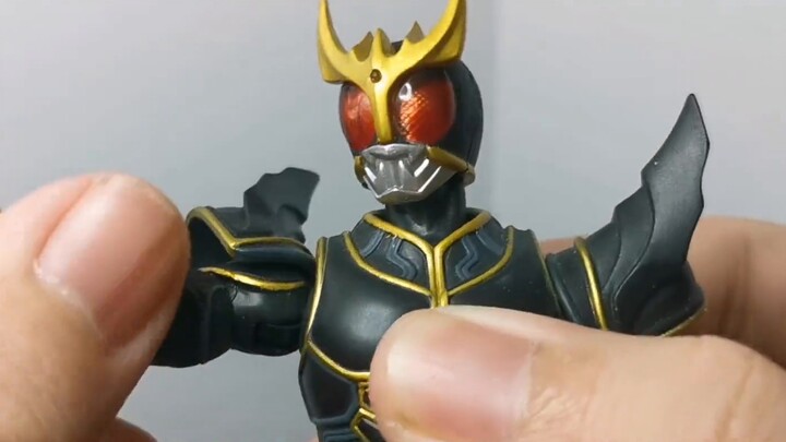 Anda menyebutnya SHF1.0? Ulasan Bandai SHF Kamen Rider Ultimate Kuuga 1.0