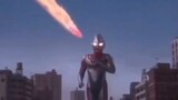 Enam pakaian Ultraman B adegan terkenal