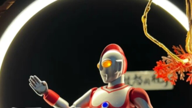 Proses modifikasi diri Ultraman Eddie (modifikasi Taiga)
