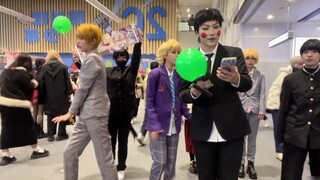 A collection of low-fat videos of the Psychic Crew at the Comic-Con [recommended collection]
