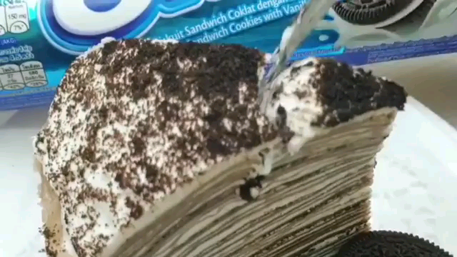 How to Make Oreo Crepe Cake