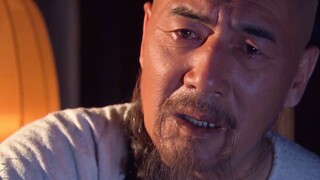 Thời xa xưa, khi dọn cháo, đôi đũa nổi lên và đầu rơi xuống đất.