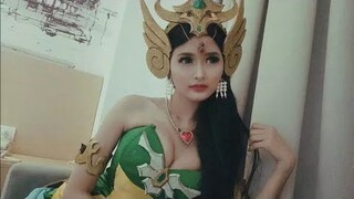 DERETAN COSPLAY CANTIK MOBILE LEGEND BIKIN KESENGSEM