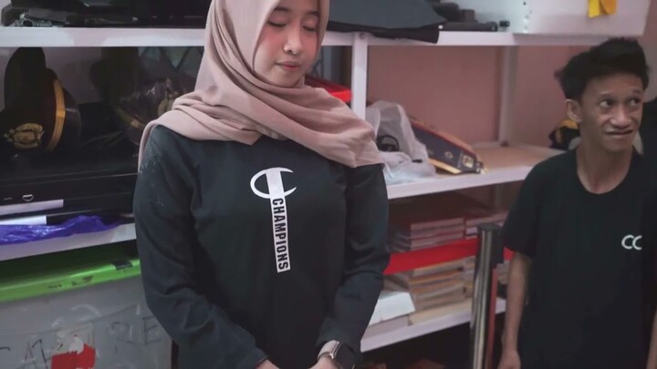 TERNYATA CEWEK JUGA BISA KERJA KERAS???