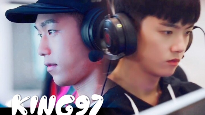 Vương Cường và Lý Minh Đức đều đã từng đóng phim về thể thao điện tử, vậy nên tôi xin chia sẻ với bạ