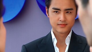 Đây chính là cái gọi là trần nhà của vị tổng thống bá đạo, thỏa mãn mọi tưởng tượng của bạn về vị tổ