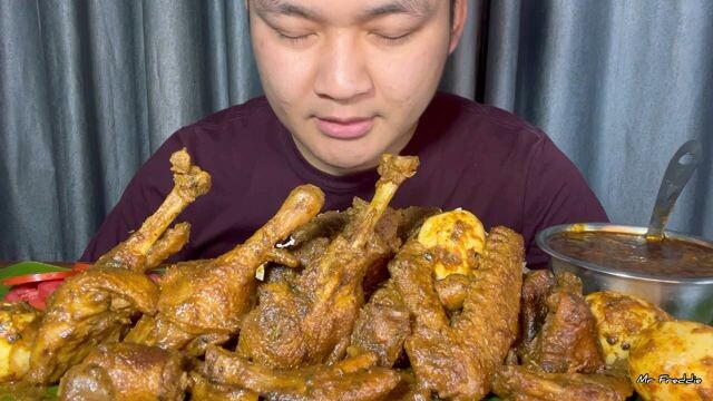 EATING SPICY DUCK CURRY (HUGE PIECES) & EGGS WITH EXTRA GRAVY WITH RECIPE