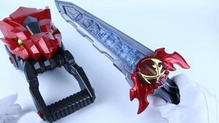 Kamen Rider Sabre & Blades DX Bộ khuếch đại mô hình rồng & sư tử Holy Blade Blade