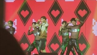 ด้วยรักและปลาทู cover by ออฟโรด กันตภณ OFFROAD KANTAPON [ #Oneฟินเวอร์FanCon ]