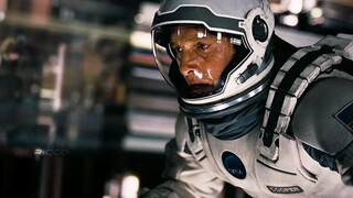 目前导演生涯执导12部作品，部部神作！