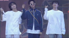 The fighting of the weak trio, Jeon Wonwoo, don't be too funny