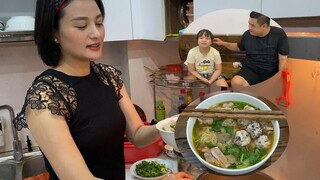 Bún Sườn Chua Cùng Cô Em My Lẩu