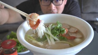 MÓN HỦ TIẾU NAM VANG