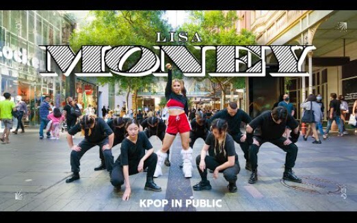 Cover Dance [LISA(BLACKPINK)] MONEY di Jalanan Sidney