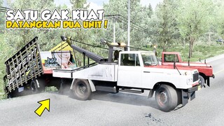 DEREK EVAKUASI TRUCK CABE MASUK JURANG