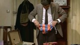 Packing the Essentials with Mr Bean: Beans, Beach Towel | Mr Bean Funny Clips | Classic Mr Bean