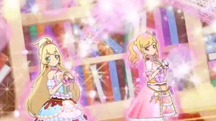 Aikatsu Stars                                                           Shiratori Hime & Nijino Yume