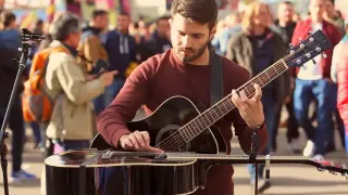 Two guitars and one harmonica, one person on the street fingerstyles "Bitter Sweet Symphony"ã€�Luca St