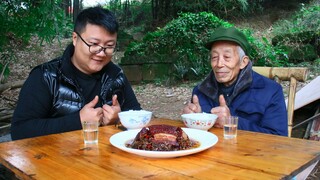 Yebin's Specialty 'Braised Pork with Yibin's Sprouts"