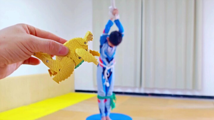 79雷德王从奥特胶囊逃跑啦