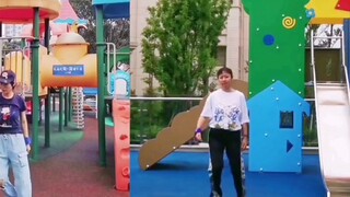 Món quà ngày thiếu nhi dành cho Chu Thần
