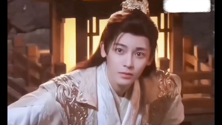 The ancient costume style that Guo Xiaosi gave to Hou Minghao really made me feel dizzy. It's a wast