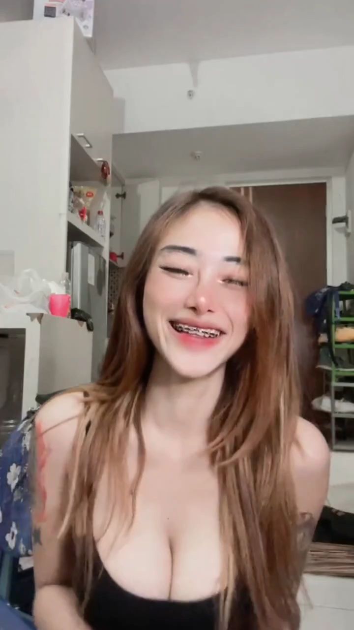jessika intan hot live - BiliBili