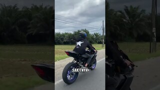Ternyata di sini frontal zuan di rawat setelah di sunat bang sidz deg degan