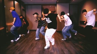 Rutinitas hip-hop Kyoka yang keren dan mudah