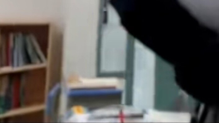 TikTok เป็นเรื่องตลกจีนสุดฮอต: พับสามทบ พับยังไงก็ไม่แตก!!!