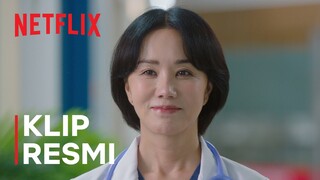 Doctor Cha | Klip Resmi | Netflix