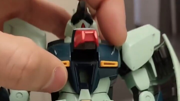 Tôi đã mua một chiếc Bandai MG Ringus trên Xianyu với giá 76 nhân dân tệ, cộng thêm 8 nhân dân tệ ph