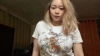 hot mommy can dance