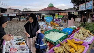 Beginilah Ngabuburit Di Kampung, Beli Takjil, Rendang Jengkol dan Terong, Gorengan, Sambel