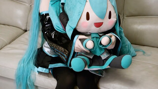 Saya akan ke Hatsune Miku yang bisa bergerak