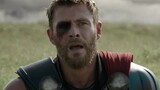 Thor bị mất chiếc búa và khóc với cha rằng anh không thể đánh bại Hela.