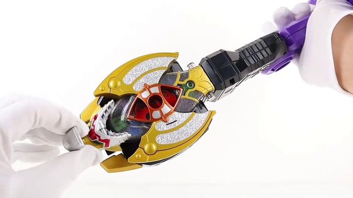 Kamen Rider KIVA Dogga Hammer Tsukiki [Thời gian chơi của Miso]