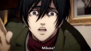 Mikasa still protects Eren for the last minute 🥺